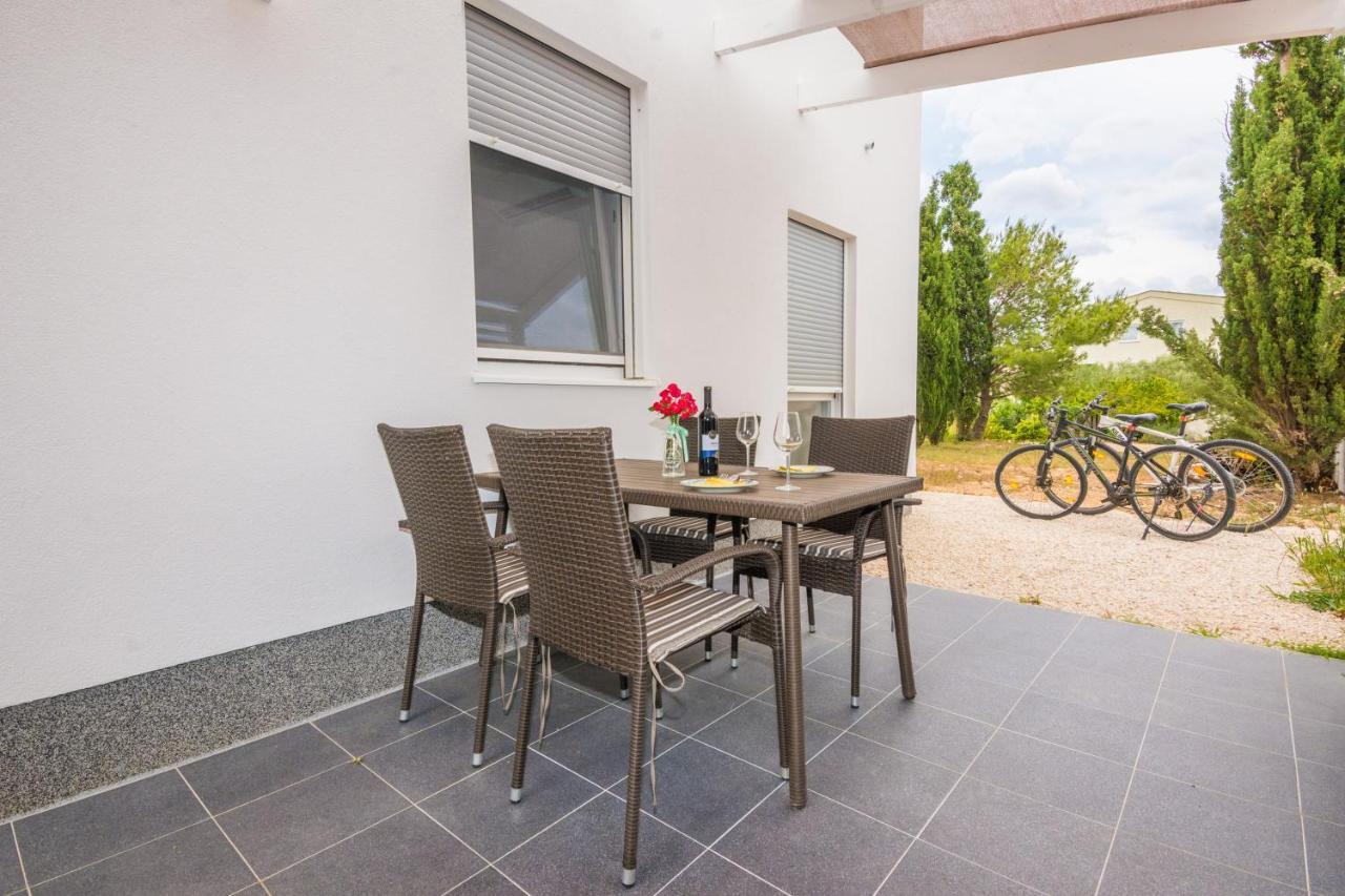 Zilip Apartments Вир Екстер'єр фото