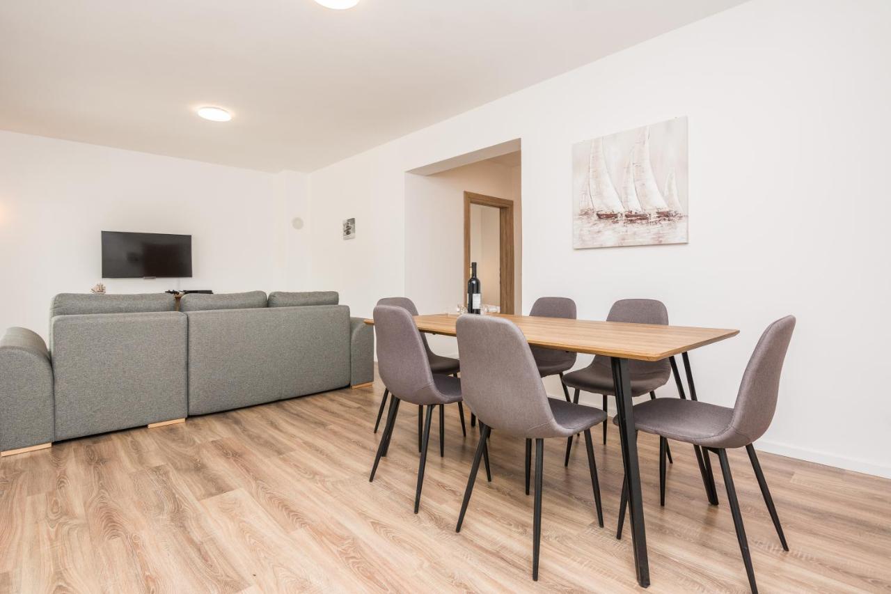 Zilip Apartments Вир Екстер'єр фото